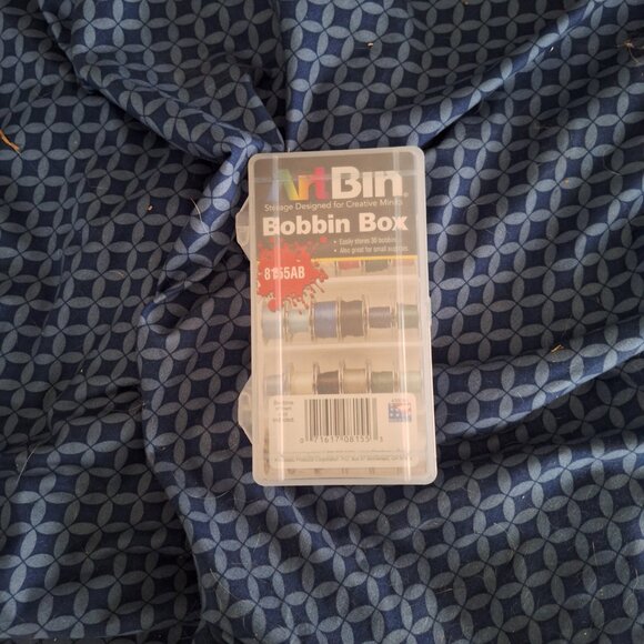 Bobbin Box - Picture 1 of 7